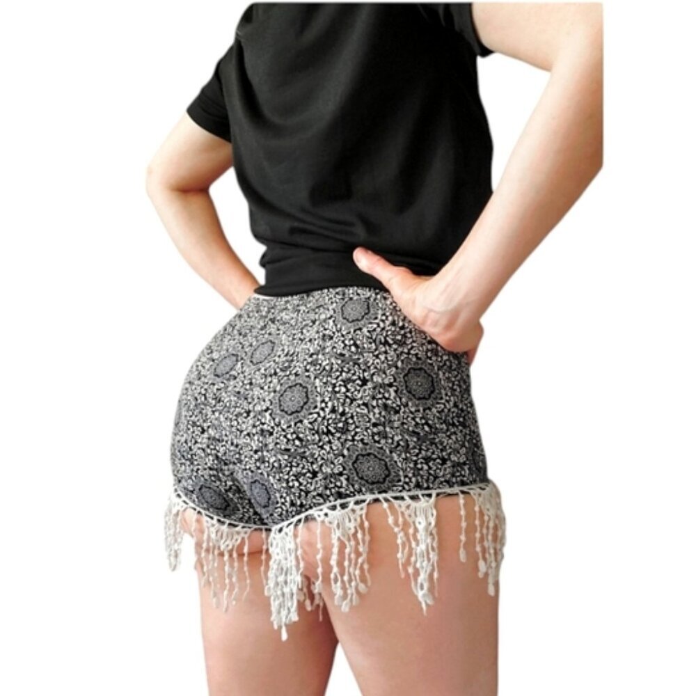 BREEZE EVER- Black + White Paisley Jacquard Boho Resortwear Tassel Cheeky Shorts